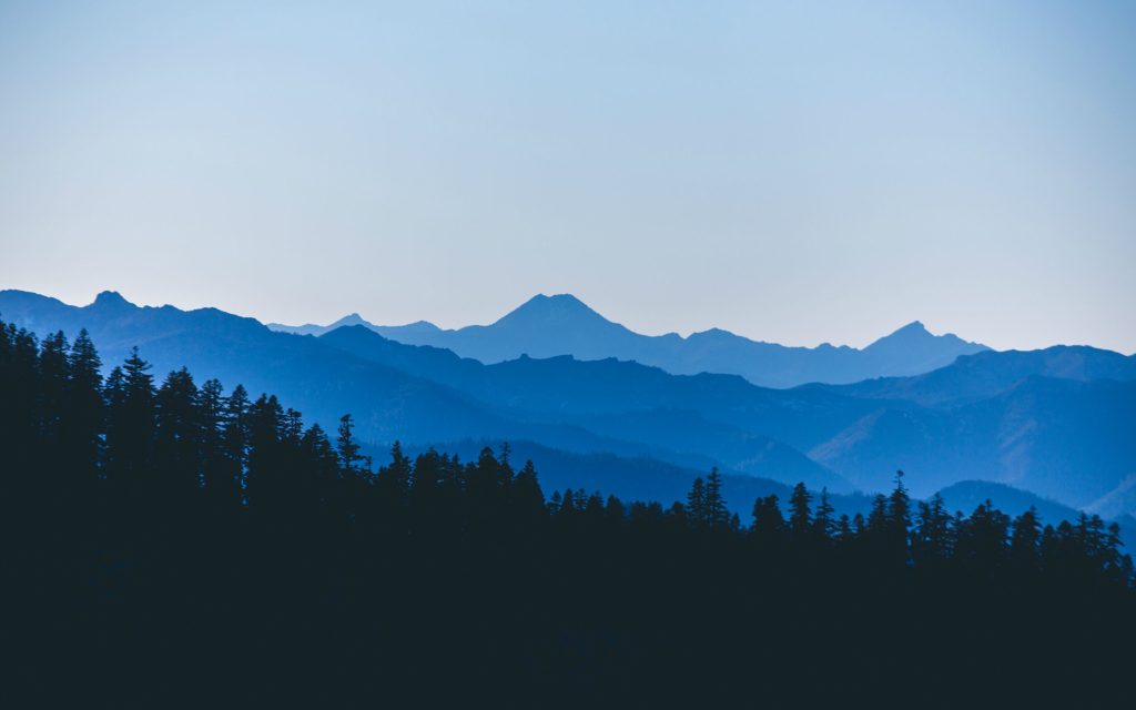 20-Awesome-Mountains-Wallpapers