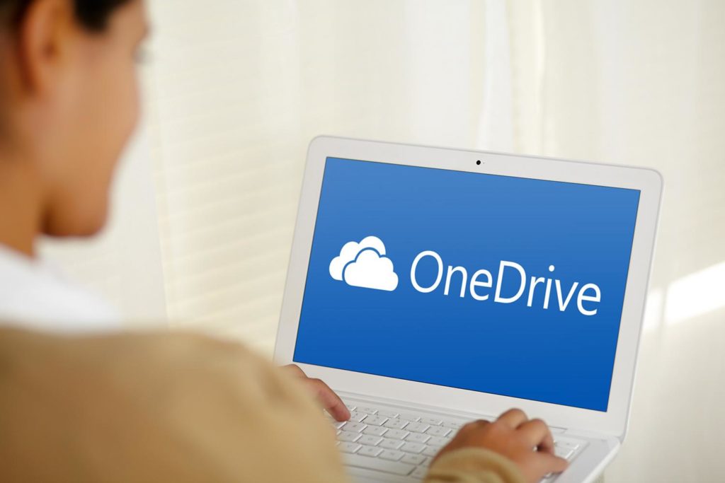 restore previous changes to files using onedrive version history